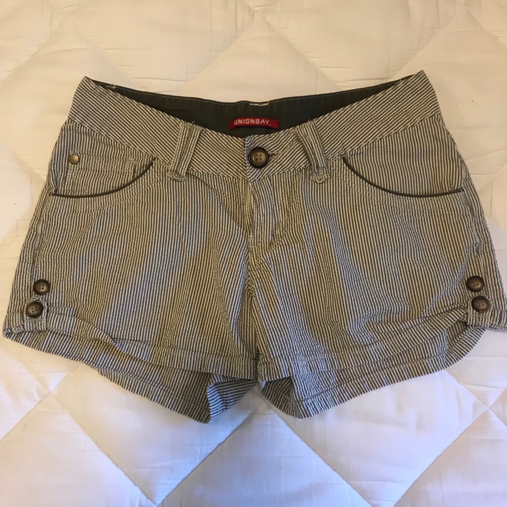 Striped shorts
